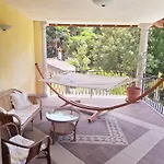 Isabella: Lakefront With Park View Balcony 3* Stresa