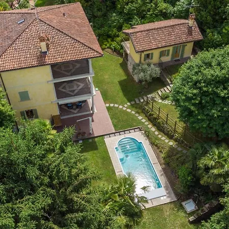 The Ortensia, Our With View, Spacious Park-facing Balcony And Private External Bathroom At The Isabella 3* Stresa