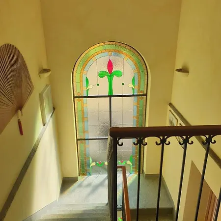 The Ortensia, Our With View, Spacious Park-facing Balcony And Private External Bathroom At The Isabella بيت ضيافة