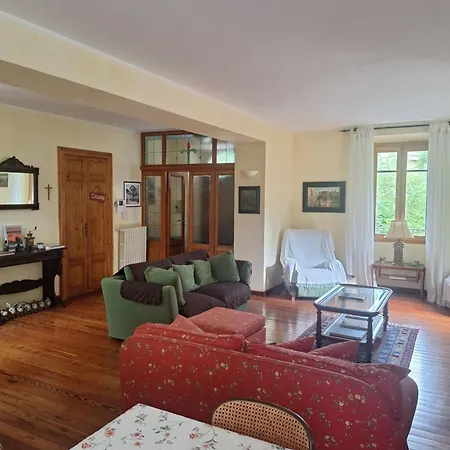 The Ortensia, Our With View, Spacious Park-facing Balcony And Private External Bathroom At The Isabella 3* ستريزا