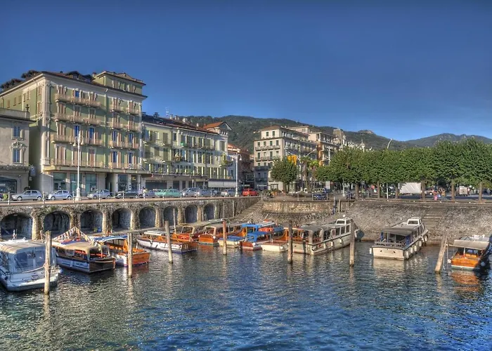 The Ortensia, Our With View, Spacious Park-facing Balcony And Private External Bathroom At The Isabella Konukevi Stresa