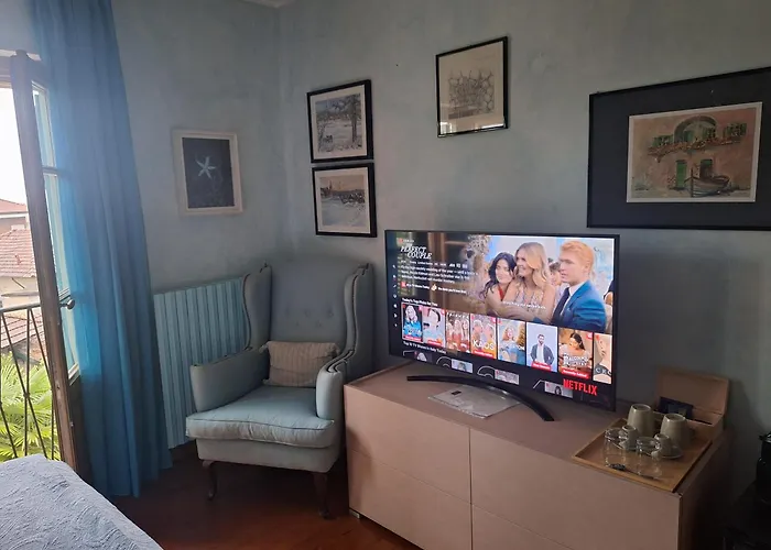 The Ortensia, Our With View, Spacious Park-facing Balcony And Private External Bathroom At The Isabella Konukevi 3*