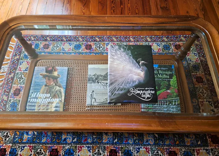 Pensión The Ortensia, Our With View, Spacious Park-facing Balcony And Private External Bathroom At The Isabella Stresa